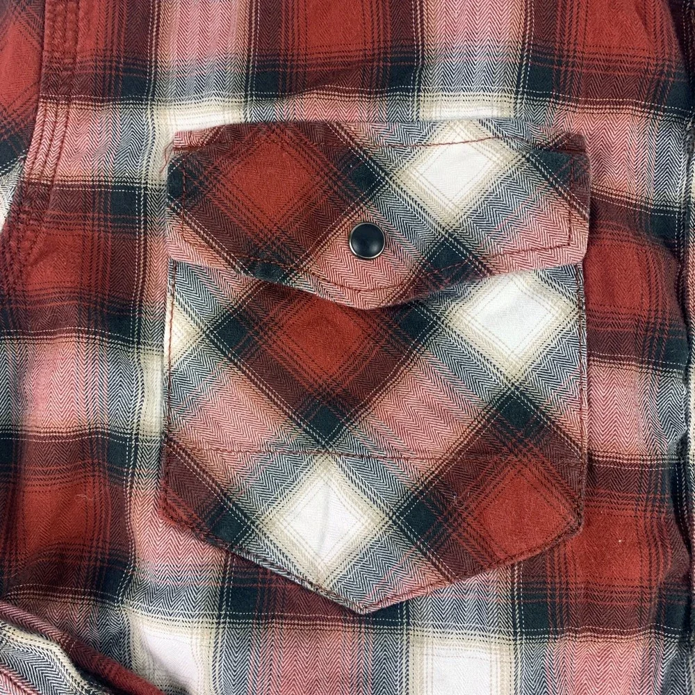Banana Republic Tailoered‎ Slim Fit Pearl Snap LS Sz L Red Black Plaid Western